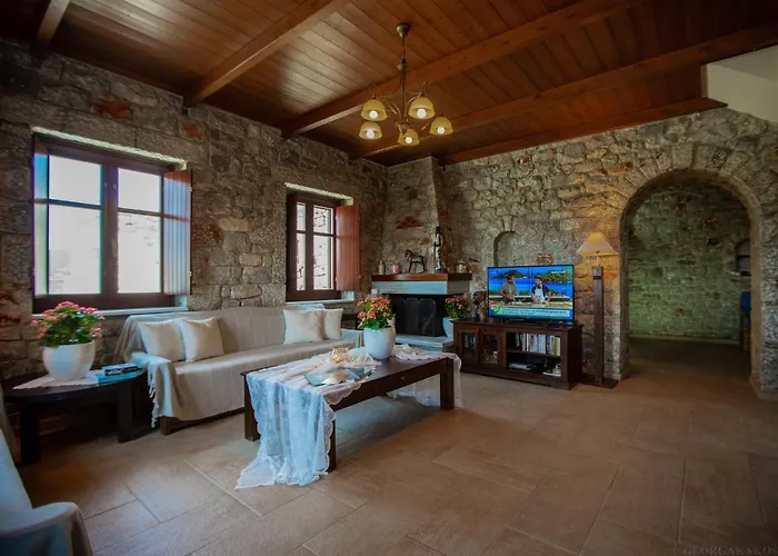 Cassiopeia's Castle *