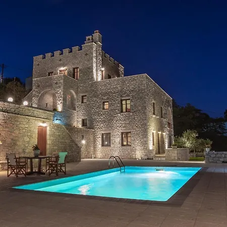 Villa Cassiopeia's Castle *