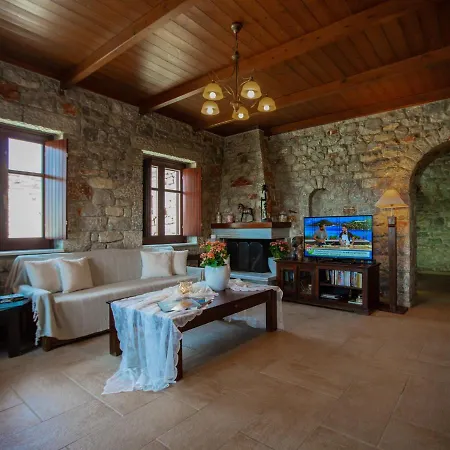 Cassiopeia's Castle *