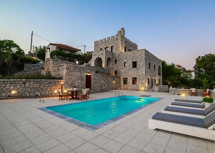 Villa Cassiopeia's Castle *